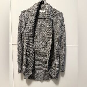 💸CLEARANCE 4/$15💸 Reitmans Petite Charcoal Oversized Cardigan